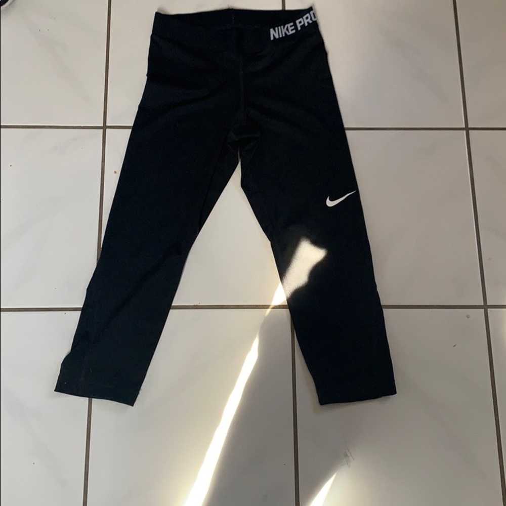 Nike Capri Leggings